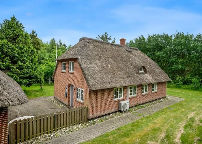 Thoren - 2km From The Sea By Interhome Casa vacanze Vesterhede