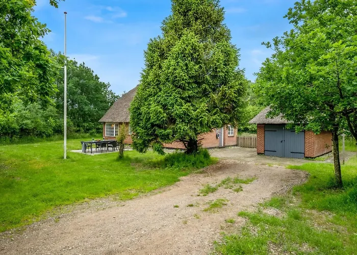 Thoren - 2km From The Sea By Interhome Casa vacanze Vesterhede