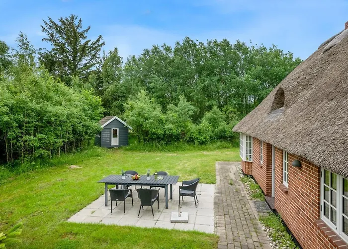 Thoren - 2km From The Sea By Interhome Casa vacanze Vesterhede